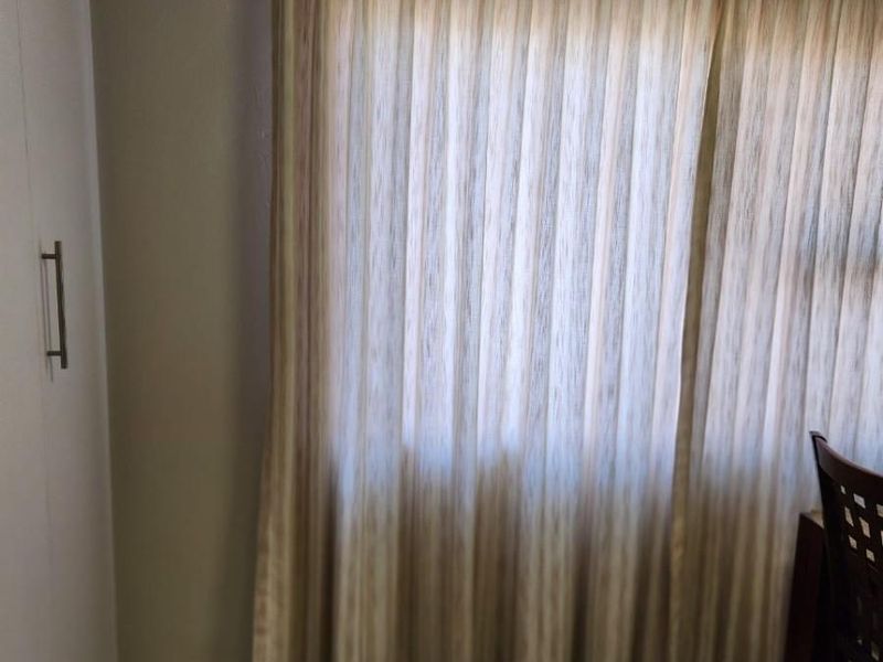 Modern 3-Bedroom Townhouse with Stylish Finishes and Outdoor Charm - Photo 9