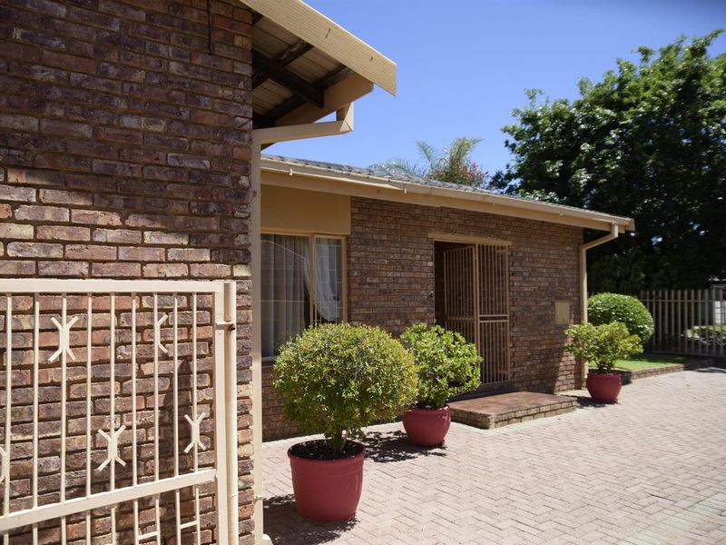 The Perfect Place to Begin Your Family Story - Photo 2