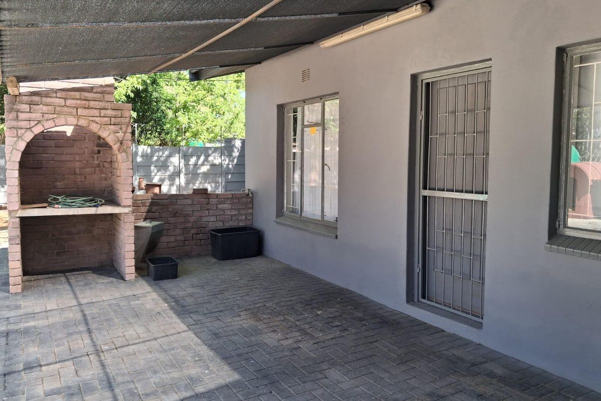 Commercial Property For Sale in Bo-dorp, Rustenburg Central, Rustenburg, North West - Photo 3