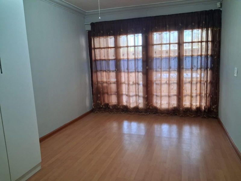 Commercial Property For Sale in Bo-dorp, Rustenburg Central, Rustenburg, North West - Photo 2