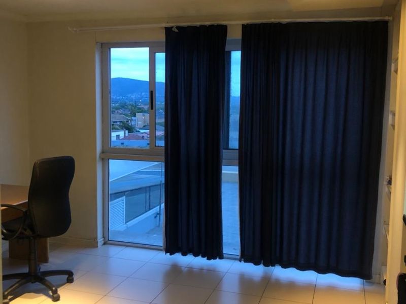 Apartment For Sale in Goodwood Estate, Goodwood - Photo 9