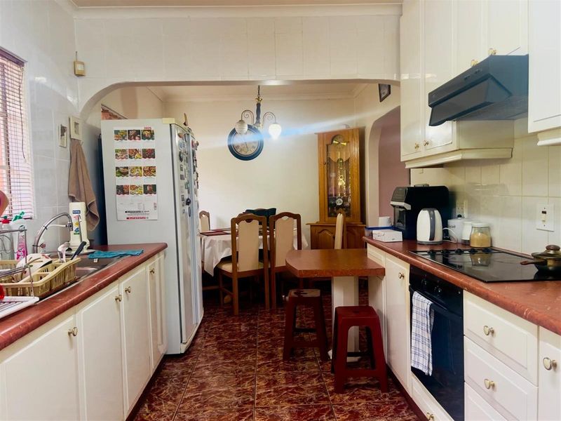 Charming and low maintenance in a peaceful Cul-de-Sac, Pietermaritzburg, KwaZulu Natal - Photo 7