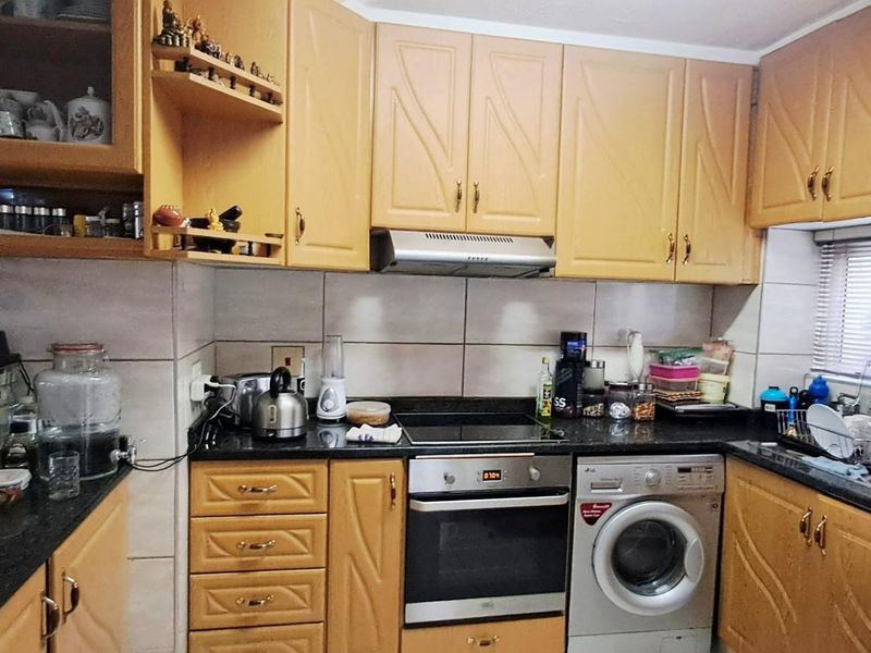 Apartment For Sale in Umdloti Beach, Umdloti, KwaZulu Natal - Photo 3