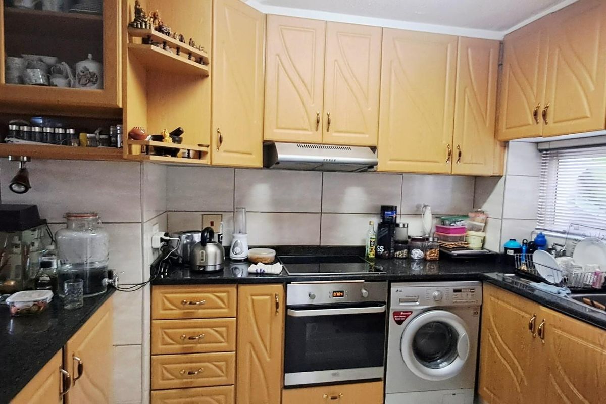 Apartment For Sale in Umdloti Beach, Umdloti, KwaZulu Natal - Photo 3