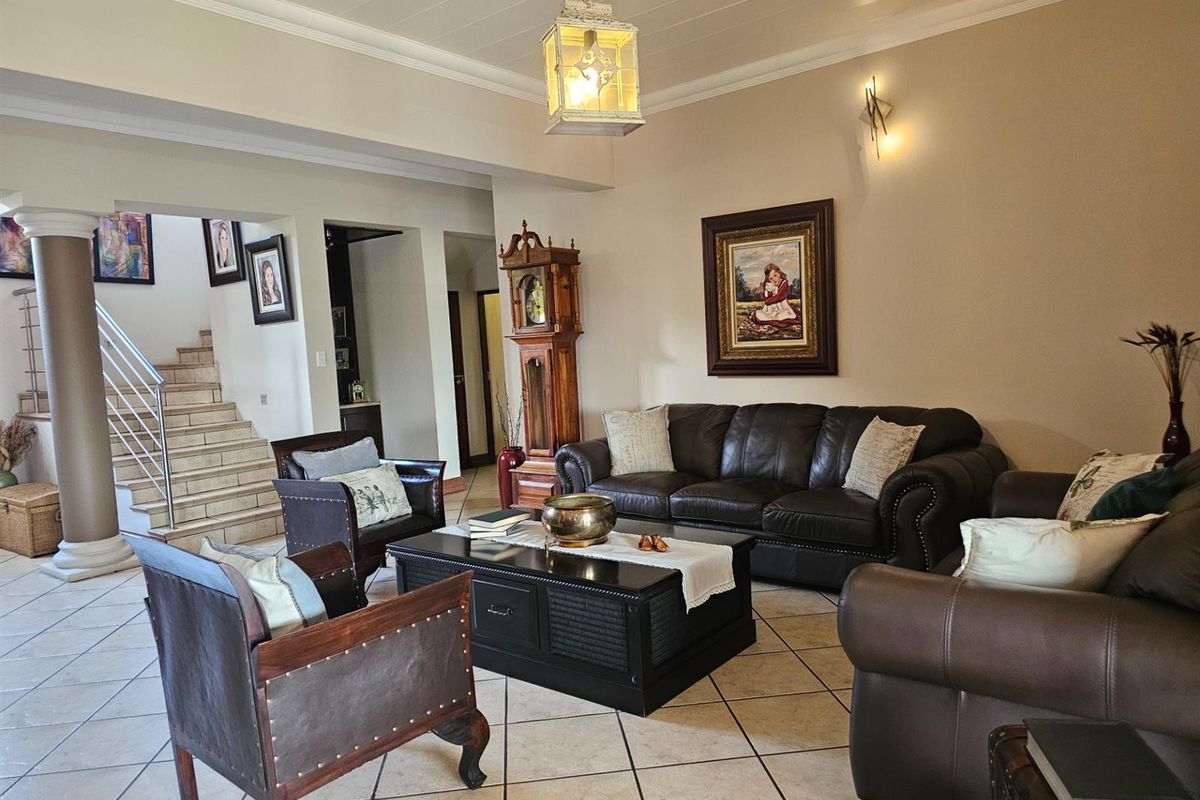 House For Sale in Roberts Estate, Middelburg - Photo 4