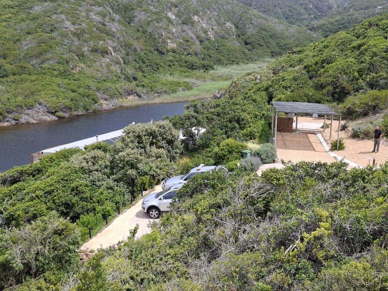 Riverfront 4 Bedroom Home Investment! - Photo 5