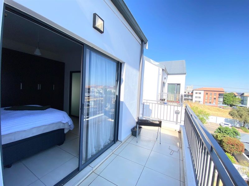 2 bedroomed apartment for sale in Greenstone Hill - Photo 7