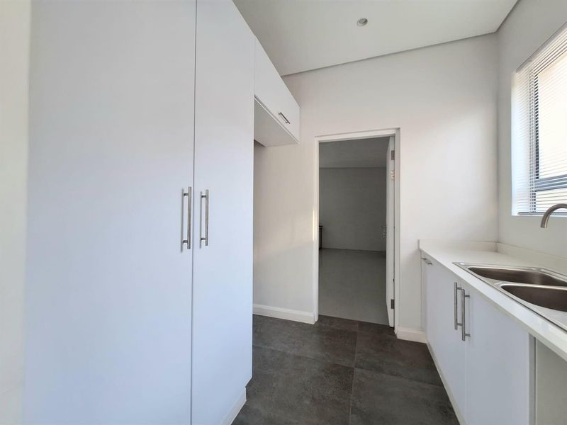 Modern Free-standing Duplex with Sea Views in Zululami Luxury Coastal Estate - Photo 10