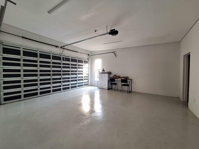 Modern Free-standing Duplex with Sea Views in Zululami Luxury Coastal Estate - Photo 9