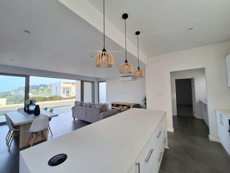 Modern Free-standing Duplex with Sea Views in Zululami Luxury Coastal Estate - Photo 8