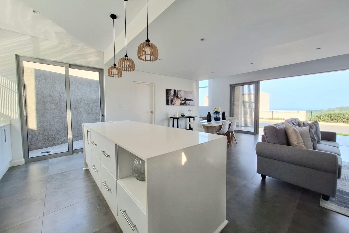Modern Free-standing Duplex with Sea Views in Zululami Luxury Coastal Estate - Photo 4