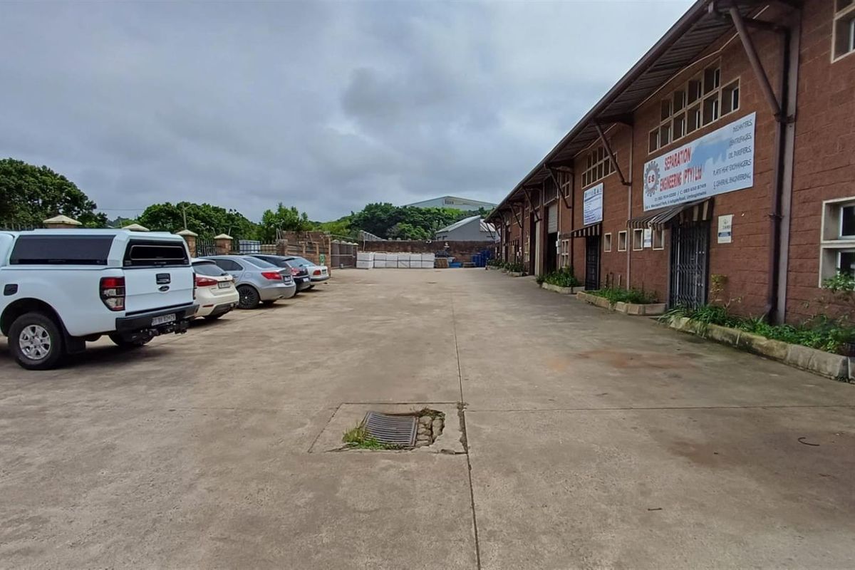 2 Identical Warehouses in 1 park for sale on Durban south coast. - Photo 4