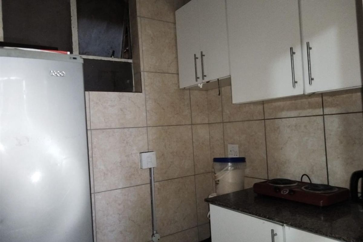 Apartment For Sale in Durban Central, KwaZulu Natal - Photo 3