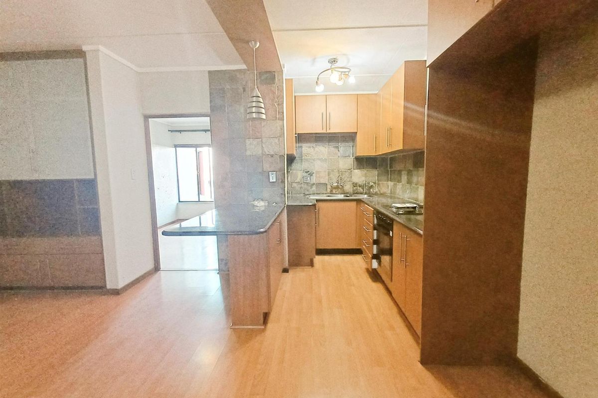 Modern 1 Bedroom Apartment in Morninghill, Bedfordview | Perfect Starter Home or Investment - Photo 4