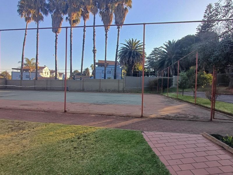 Modern 1 Bedroom Apartment in Morninghill, Bedfordview | Perfect Starter Home or Investment - Photo 9