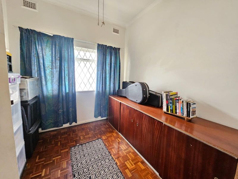 Apartment For Sale in Glenwood, Durban, KwaZulu Natal - Photo 7