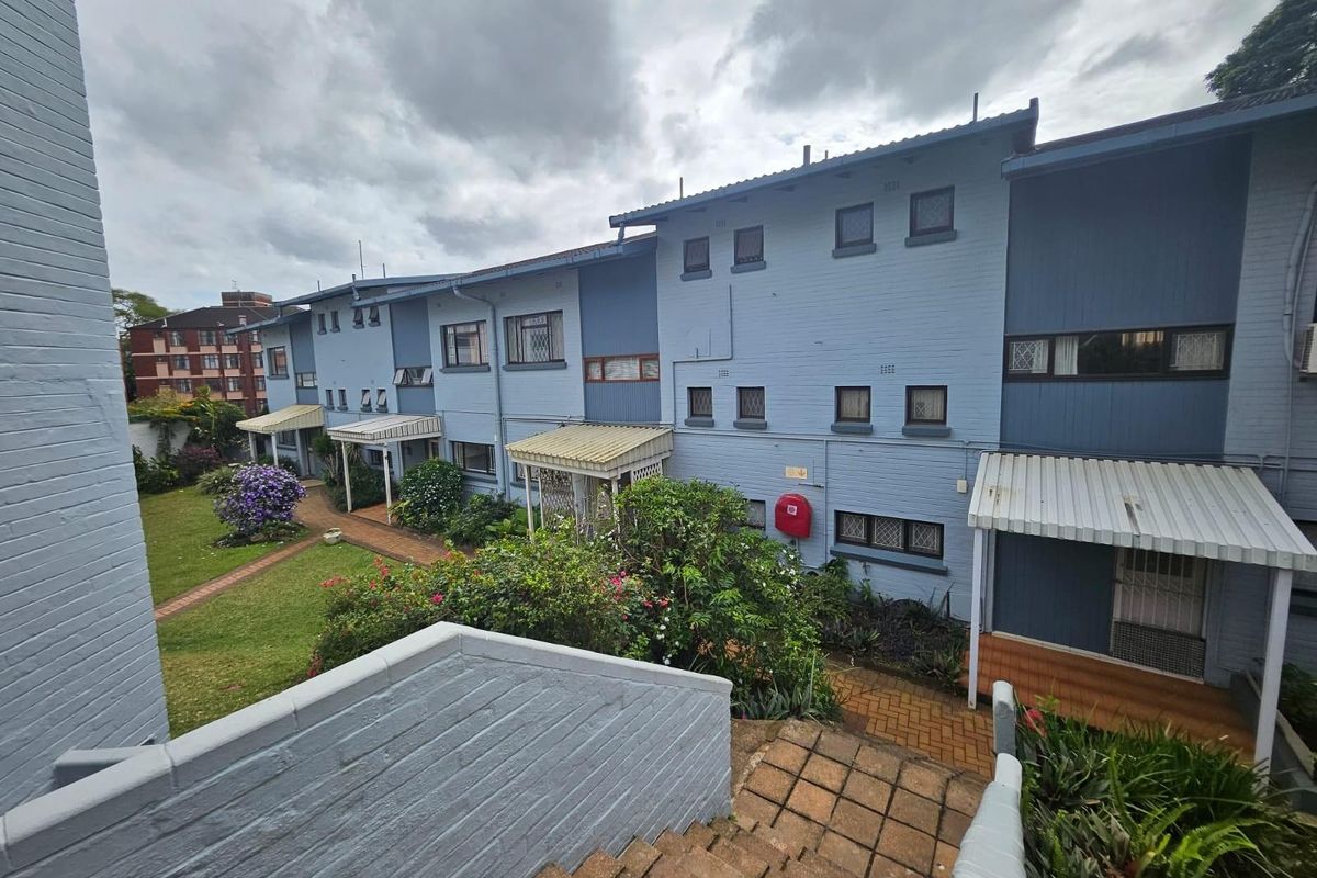 Apartment For Sale in Glenwood, Durban, KwaZulu Natal - Photo 2