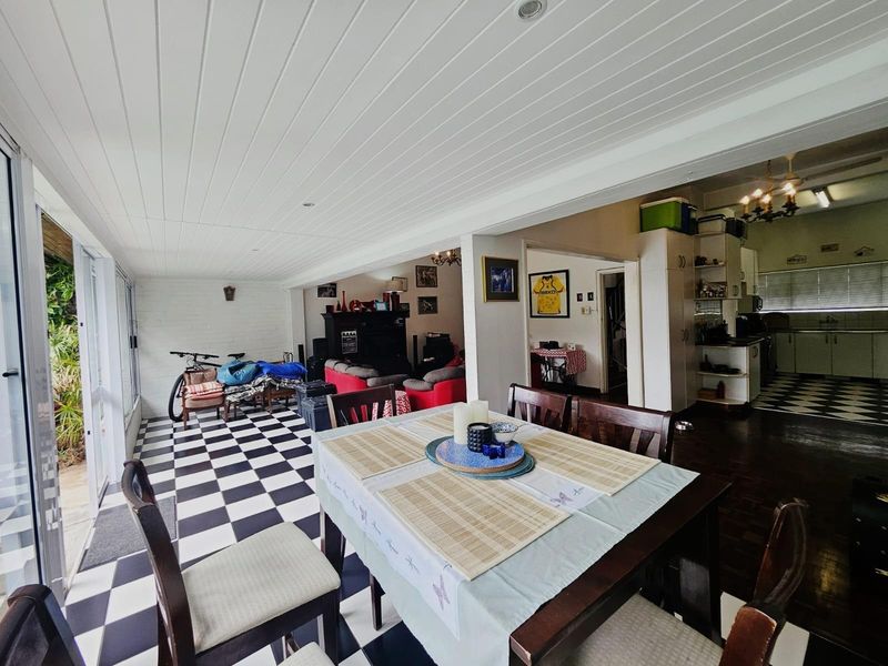 Apartment For Sale in Glenwood, Durban, KwaZulu Natal - Photo 3