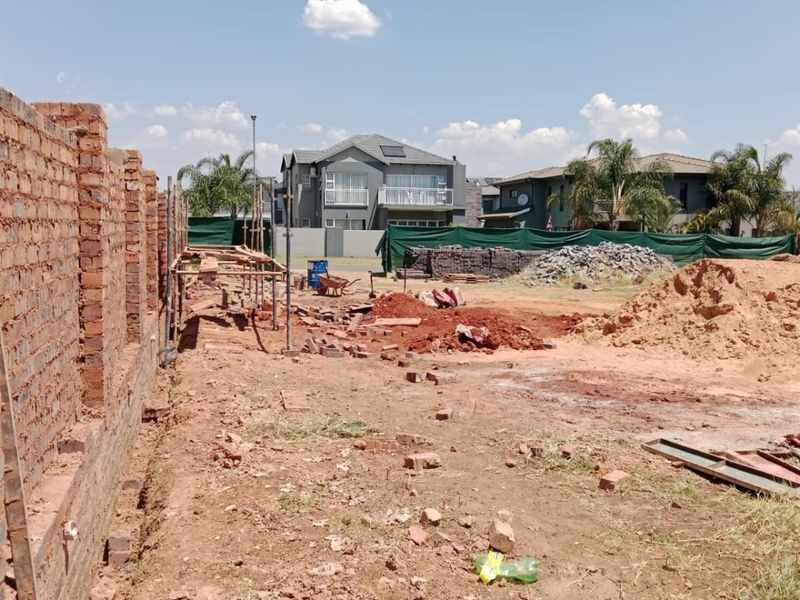 Open Stand for sale in Zambezi Manor Estate,open to offers - Photo 10