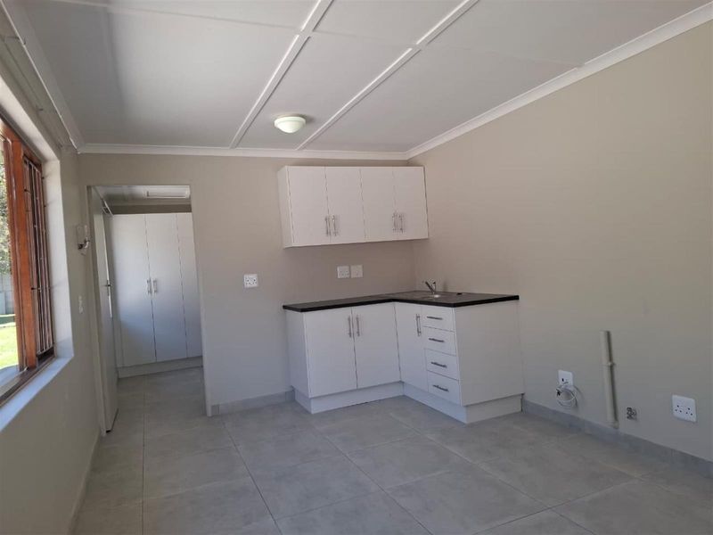 Apartment To Rent in George South George Western Cape - Photo 7