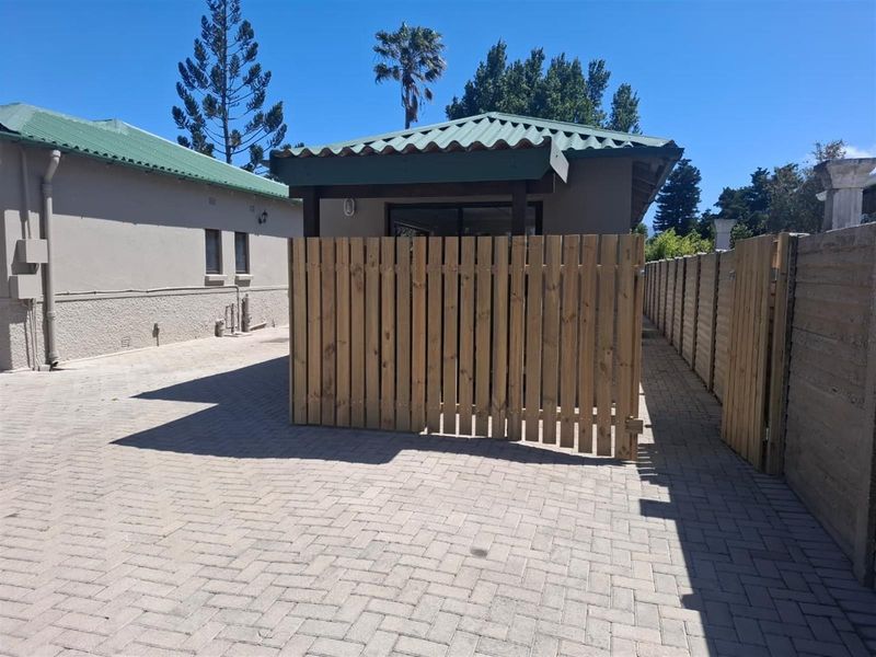 Apartment To Rent in George South George Western Cape - Photo 2