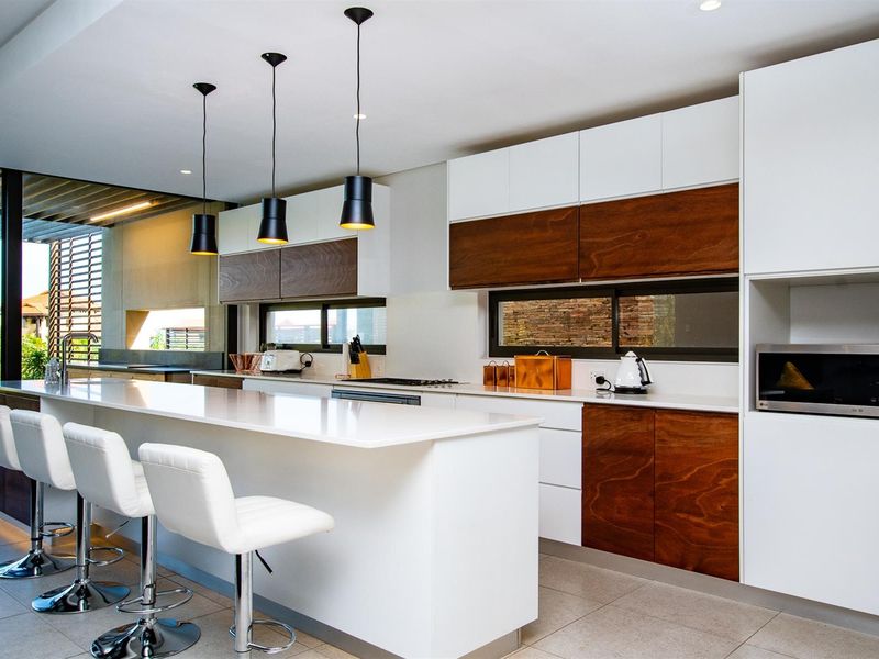 Fully Furnished Coastal Living in Prestigious Zimbali Estate - Photo 2