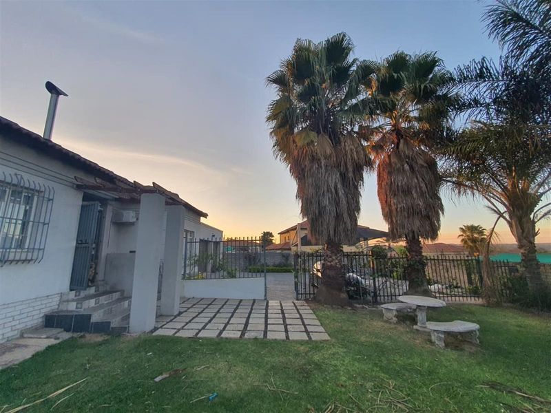 House To Rent in Hoeveld Park, Witbank - Photo 3