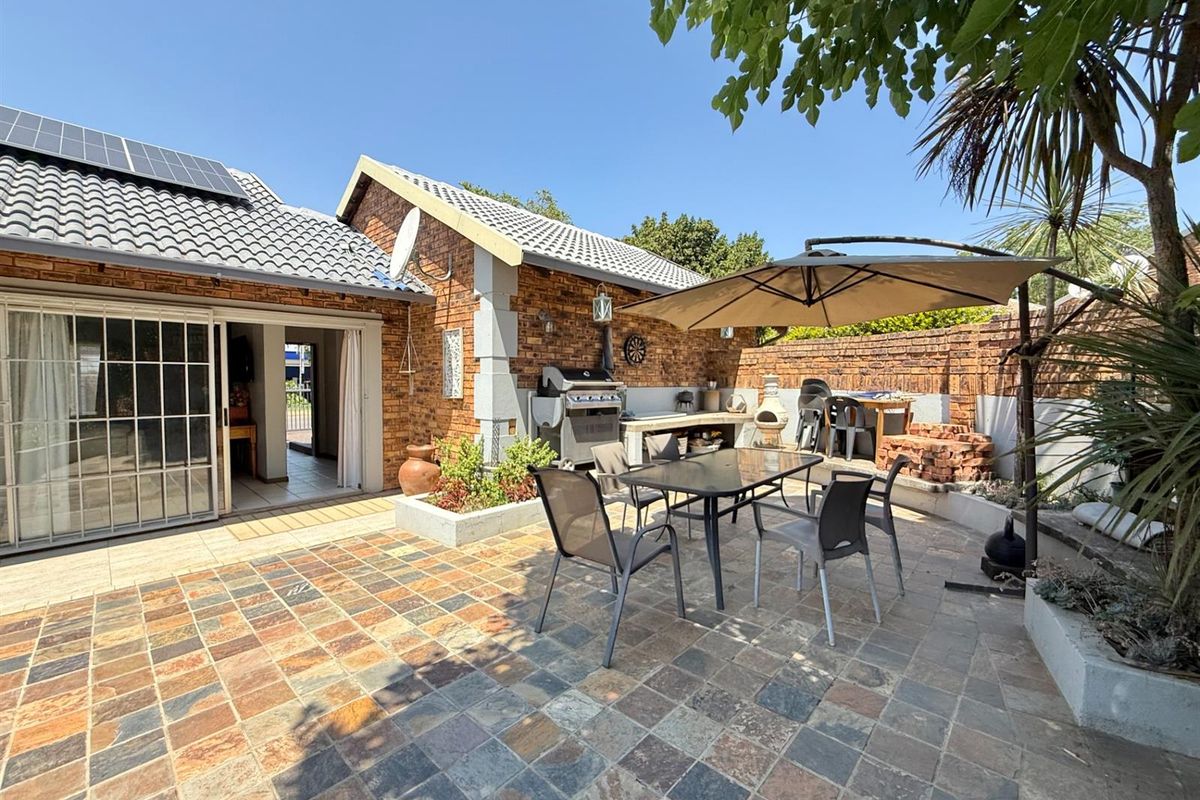 Duet with a Dash of Delight in Elarduspark!  - Photo 4