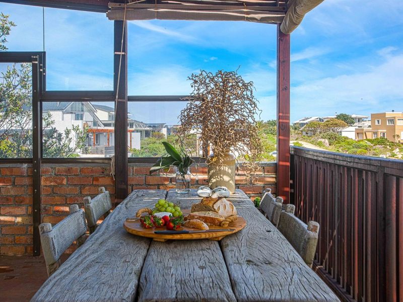 Location Location Location - Photo 6