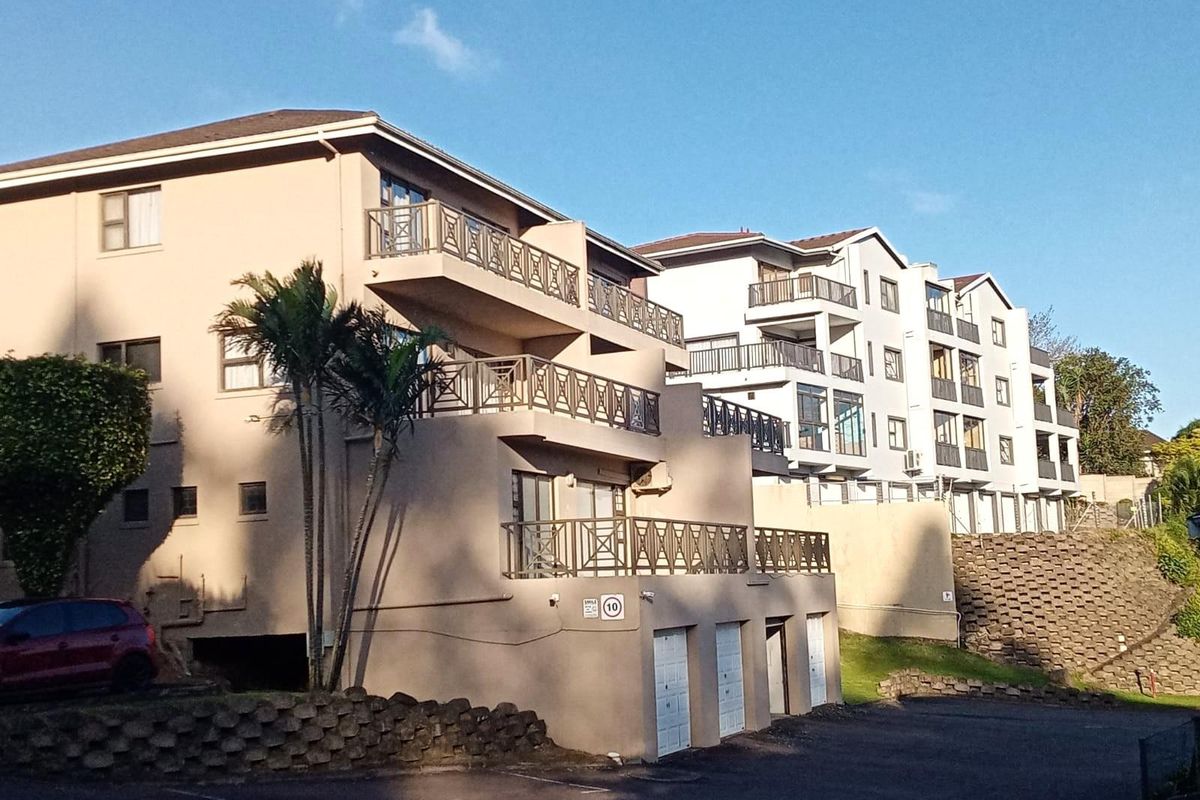 Duplex For Sale in New Germany, Pinetown, KwaZulu Natal - Photo 2