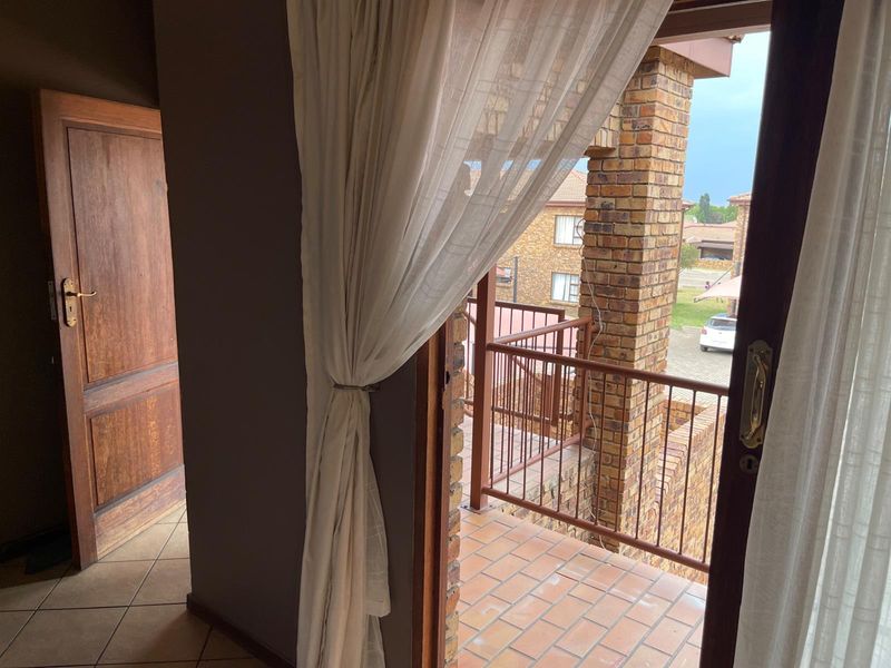 Cosy Apartment Up For Grabs in Swan-Ridge Estate!!! - Photo 7