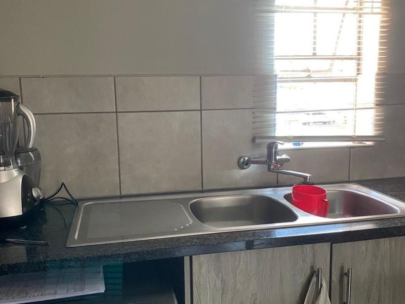 Apartment For Sale in Heuweloord, Centurion - Photo 9