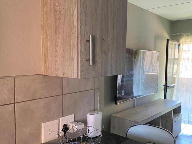 Apartment For Sale in Heuweloord, Centurion - Photo 7