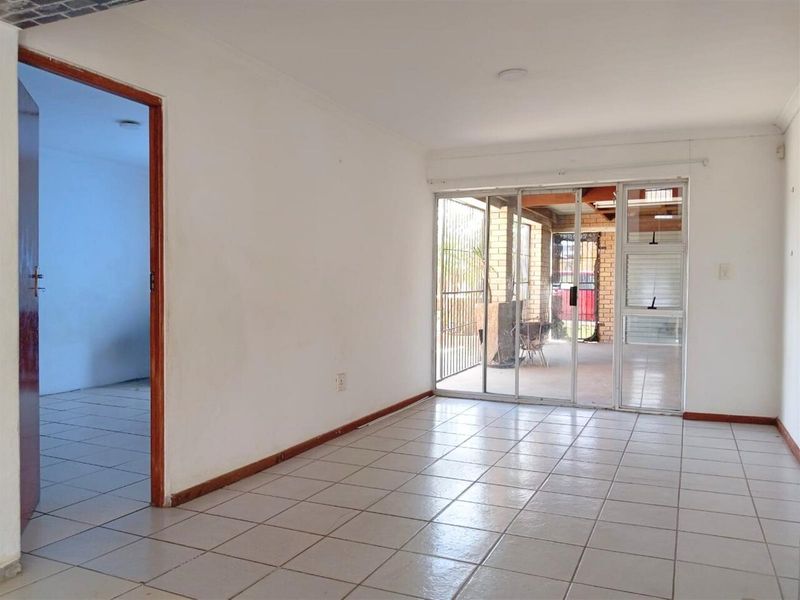 Charming 3-Bedroom Home in a Sought-After Location - Photo 5