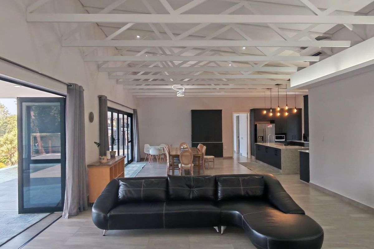 5 bedroom Modern Marvel in Ramsgate For Sale - Photo 4