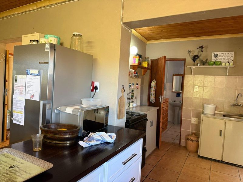 Farm For Sale in Van Wyksdorp, Ladismith - Photo 7