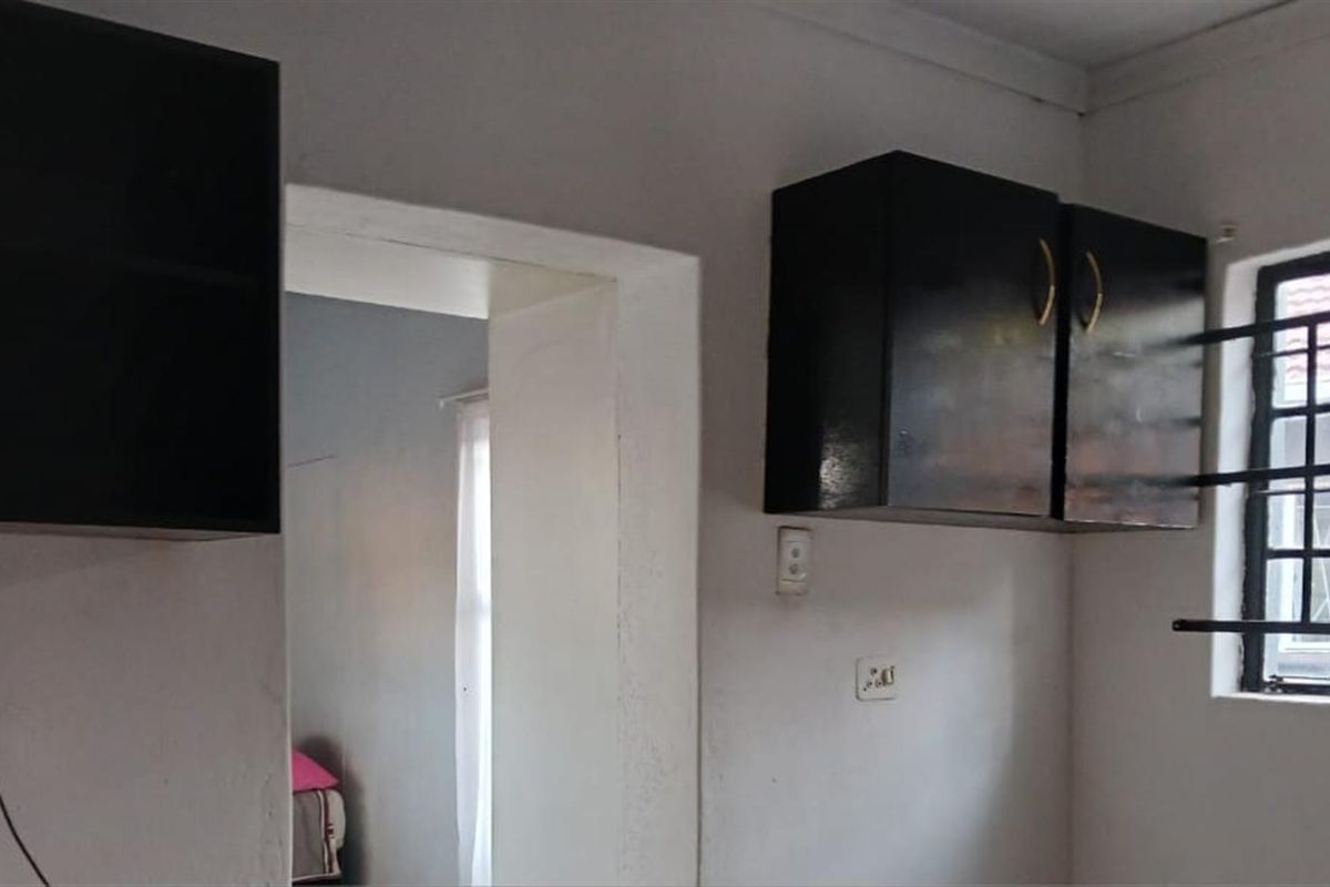 Spaious Apartment To Rent in Dalpark Proper, Dalpark, Brakpan - Photo 5