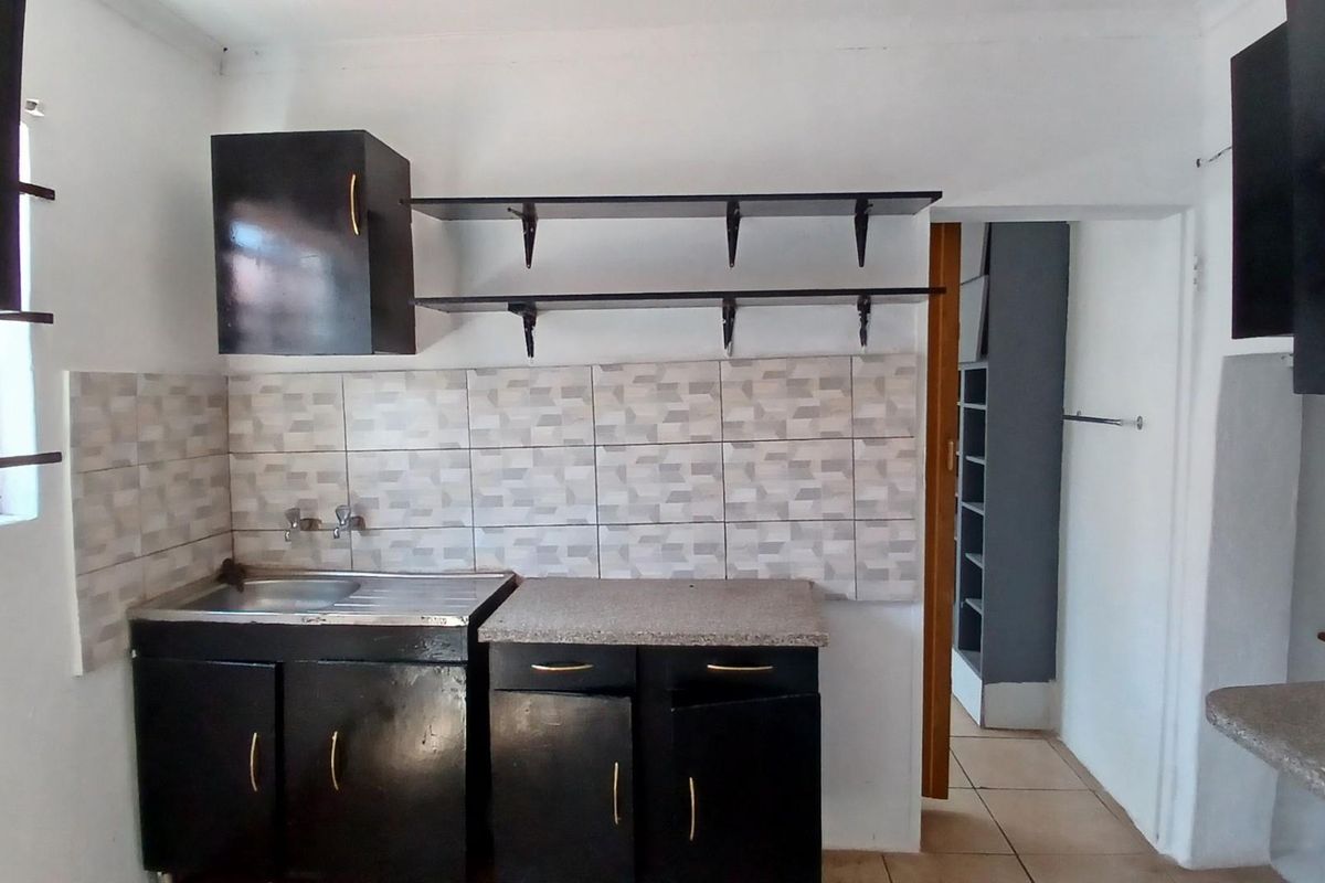 Spaious Apartment To Rent in Dalpark Proper, Dalpark, Brakpan - Photo 3