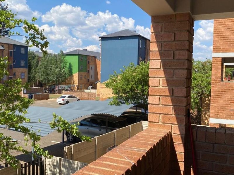 TWO BEDROOM APARTMENT WITH SOLAR BACK-UP - Photo 3