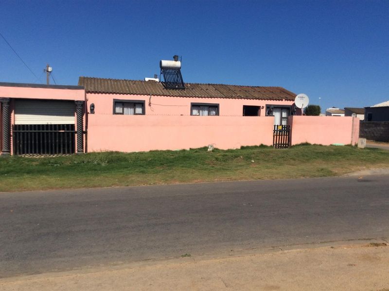 House For Sale in Motherwell Nu 2, Motherwell, Port Elizabeth - Photo 2