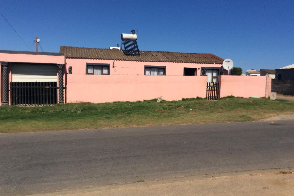 House For Sale in Motherwell Nu 2, Motherwell, Port Elizabeth - Photo 2