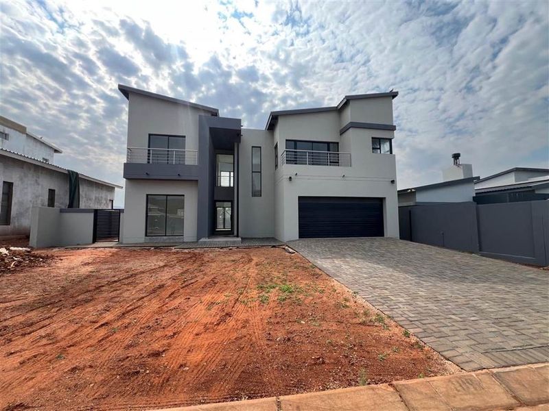 House For Sale in Melodie, Hartbeespoort, North West - Photo 3
