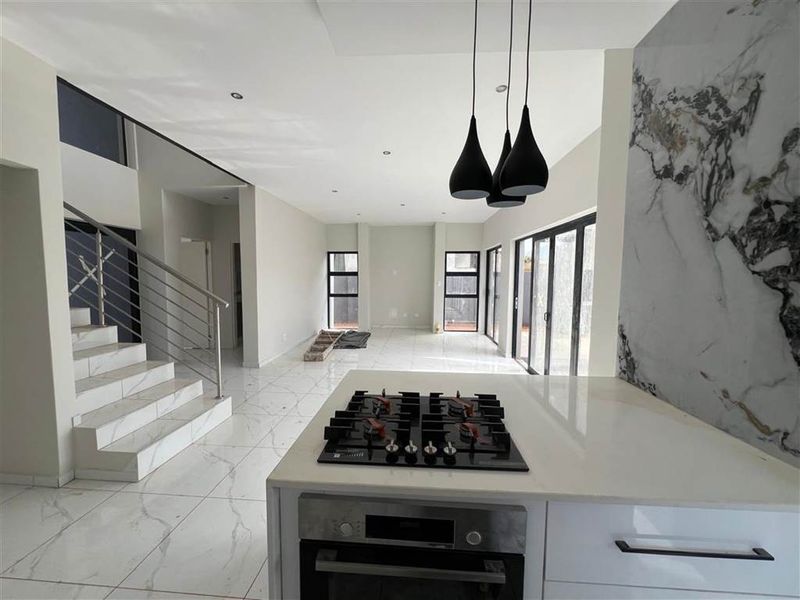 House For Sale in Melodie, Hartbeespoort, North West - Photo 7