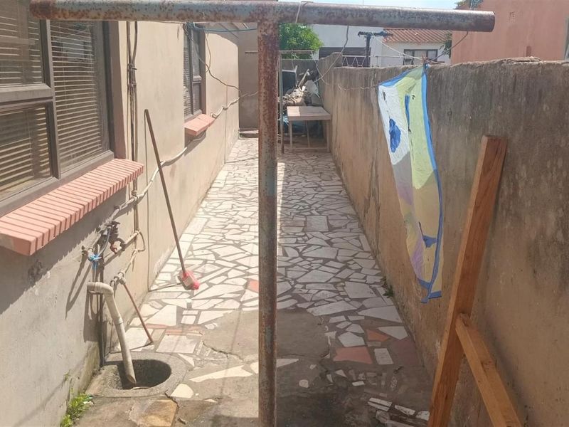 House For Sale in Zwide, Port Elizabeth - Photo 6