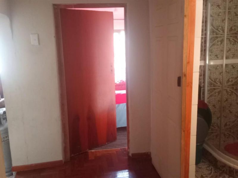 House For Sale in Zwide, Port Elizabeth - Photo 7