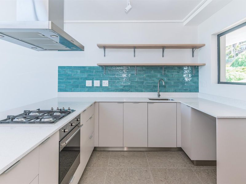 Panoramic Penhouse Paradise, in Muizenberg's Crown Jewel - Photo 9