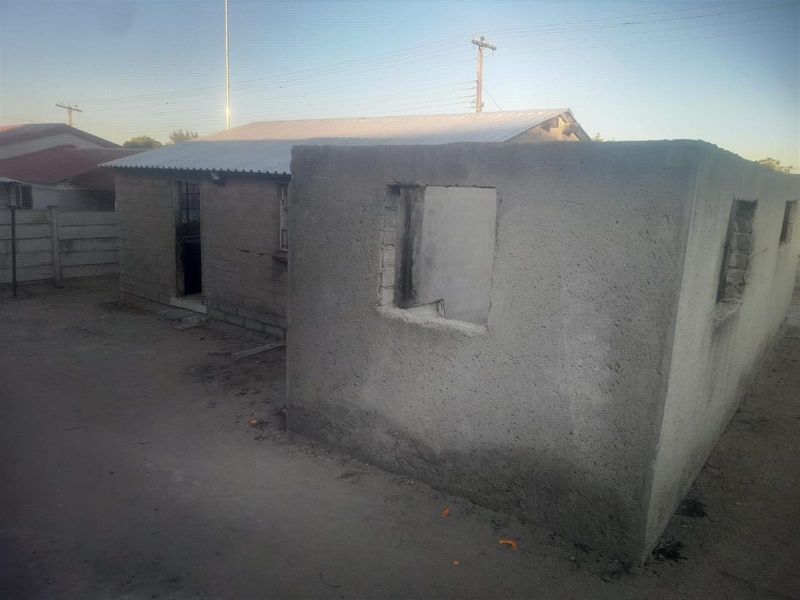 House For Sale in Seshego, Polokwane - Photo 3