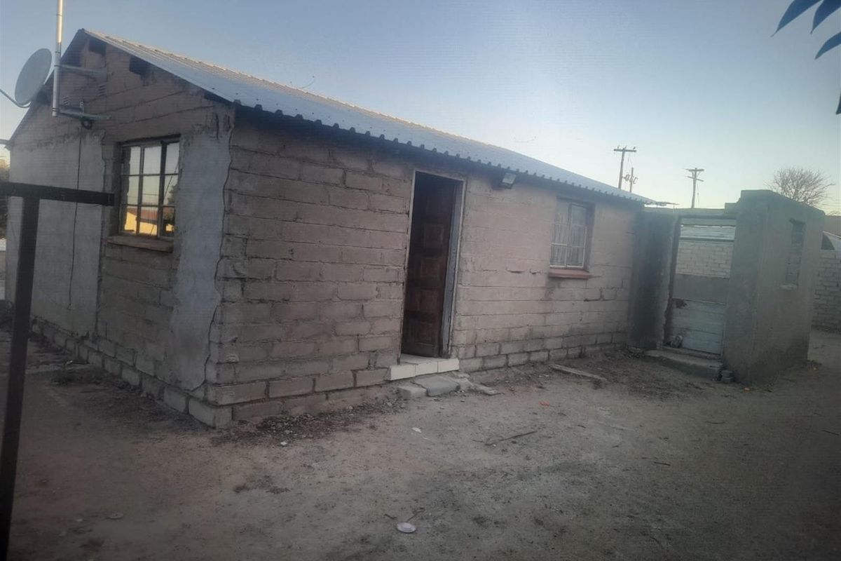 House For Sale in Seshego, Polokwane - Photo 5