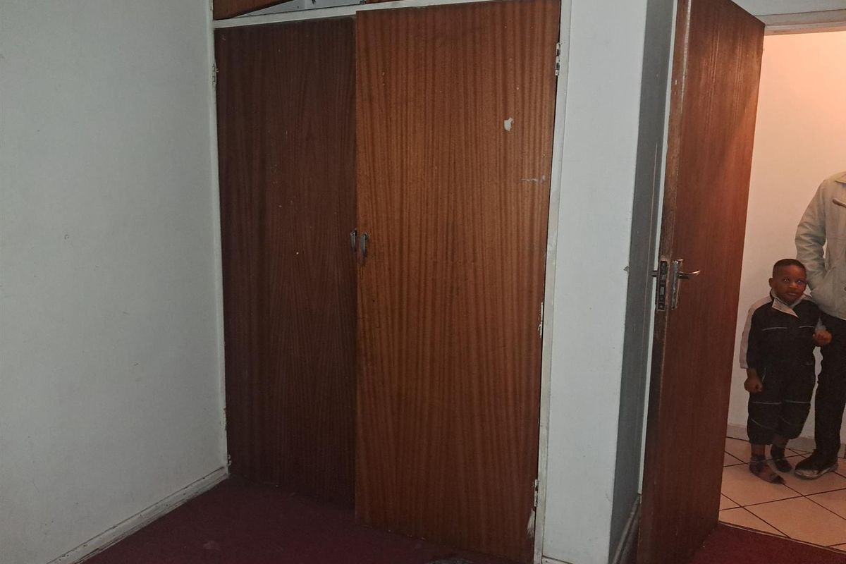 3 bedroom apartment for sale in Pretoria West - Photo 5