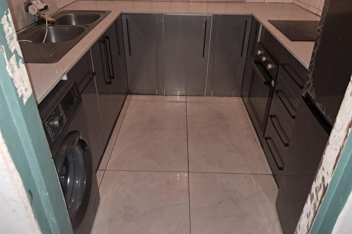 Rooms available for rent Sunnyside Pretoria - Photo 5